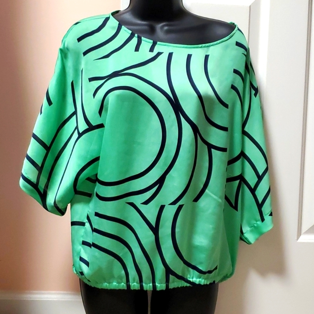 New York & Company Scoop Neck Top
